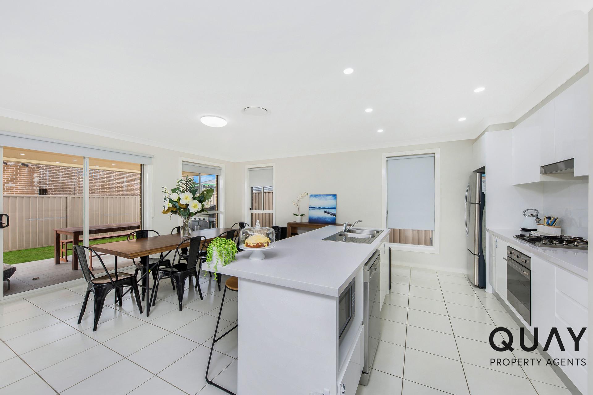 158 Lakeside Pde, Jordan Springs, NSW 2747