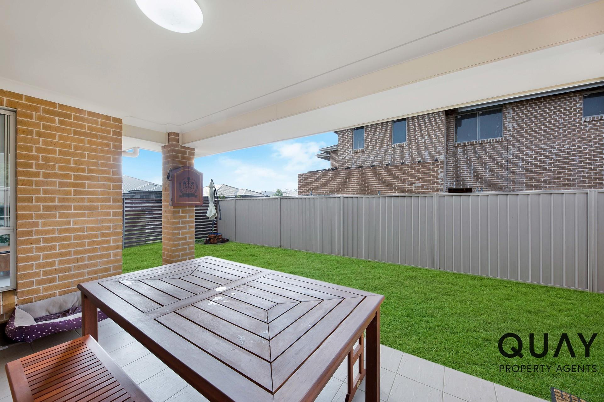 158 Lakeside Pde, Jordan Springs, NSW 2747