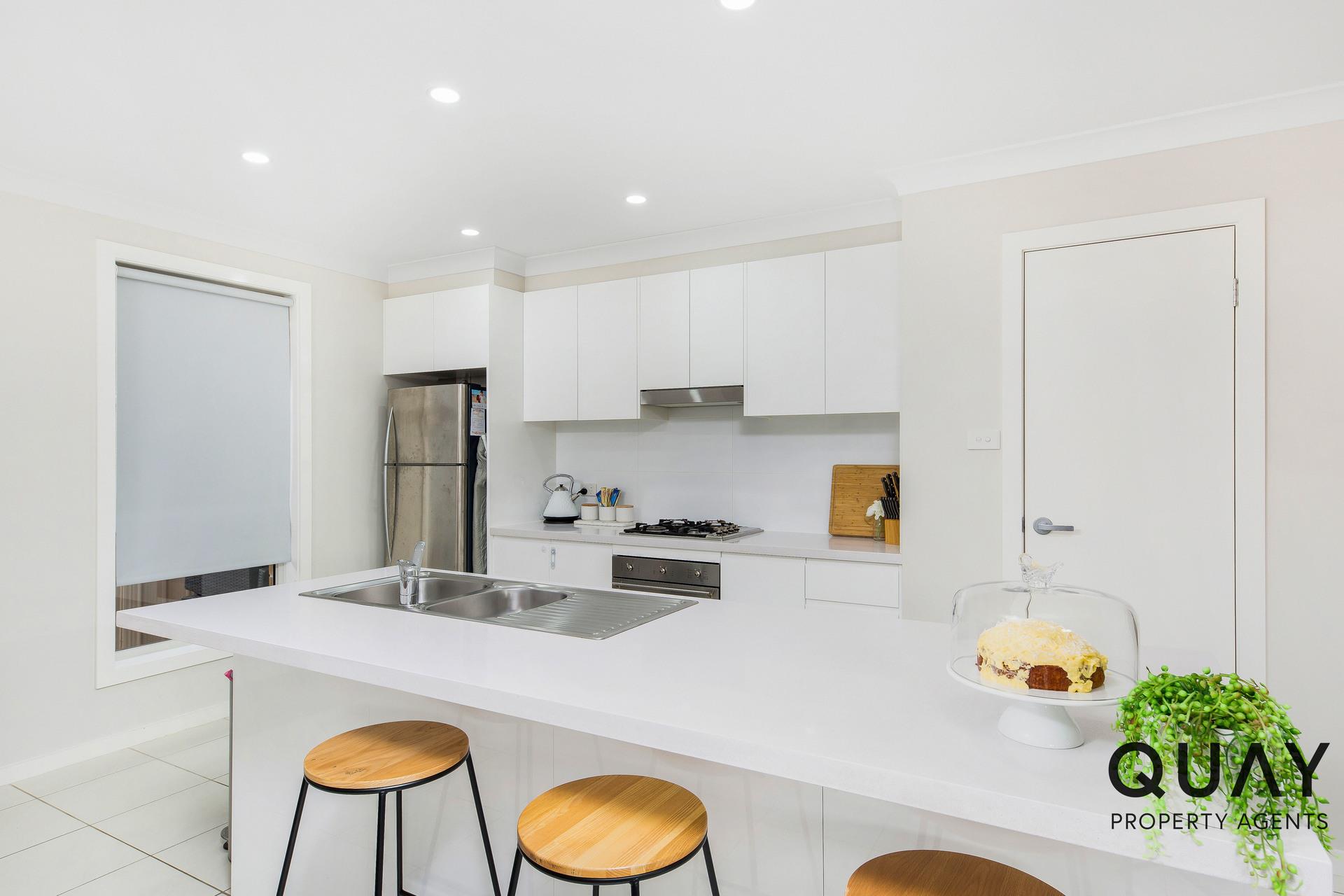 158 Lakeside Pde, Jordan Springs, NSW 2747