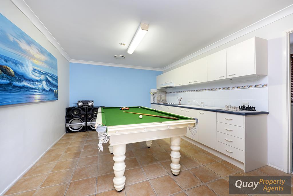 101 Brampton Dr, Beaumont Hills, NSW 2155