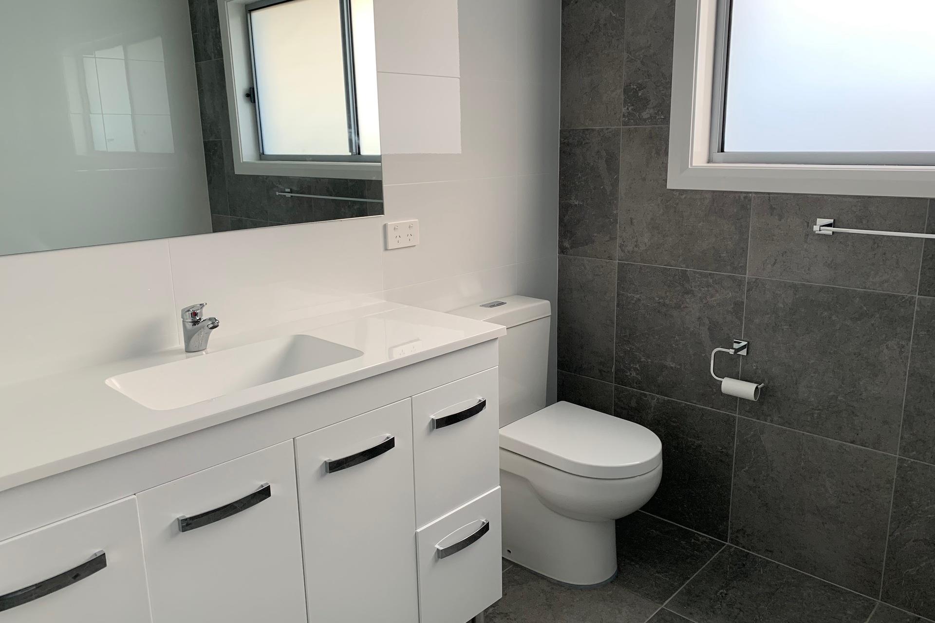 13b Golden Wattle Ave, Gregory Hills, NSW 2557