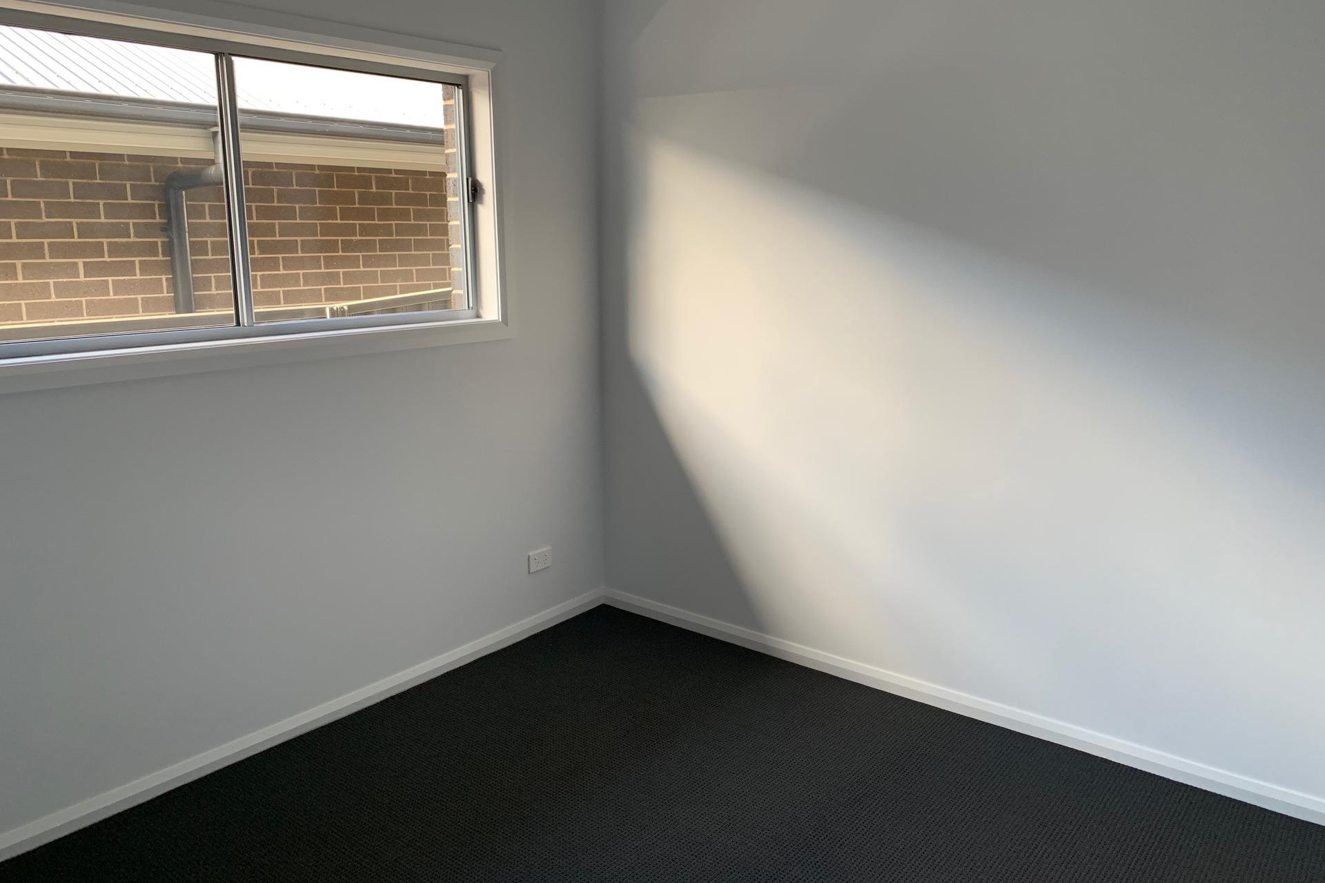 13b Golden Wattle Ave, Gregory Hills, NSW 2557