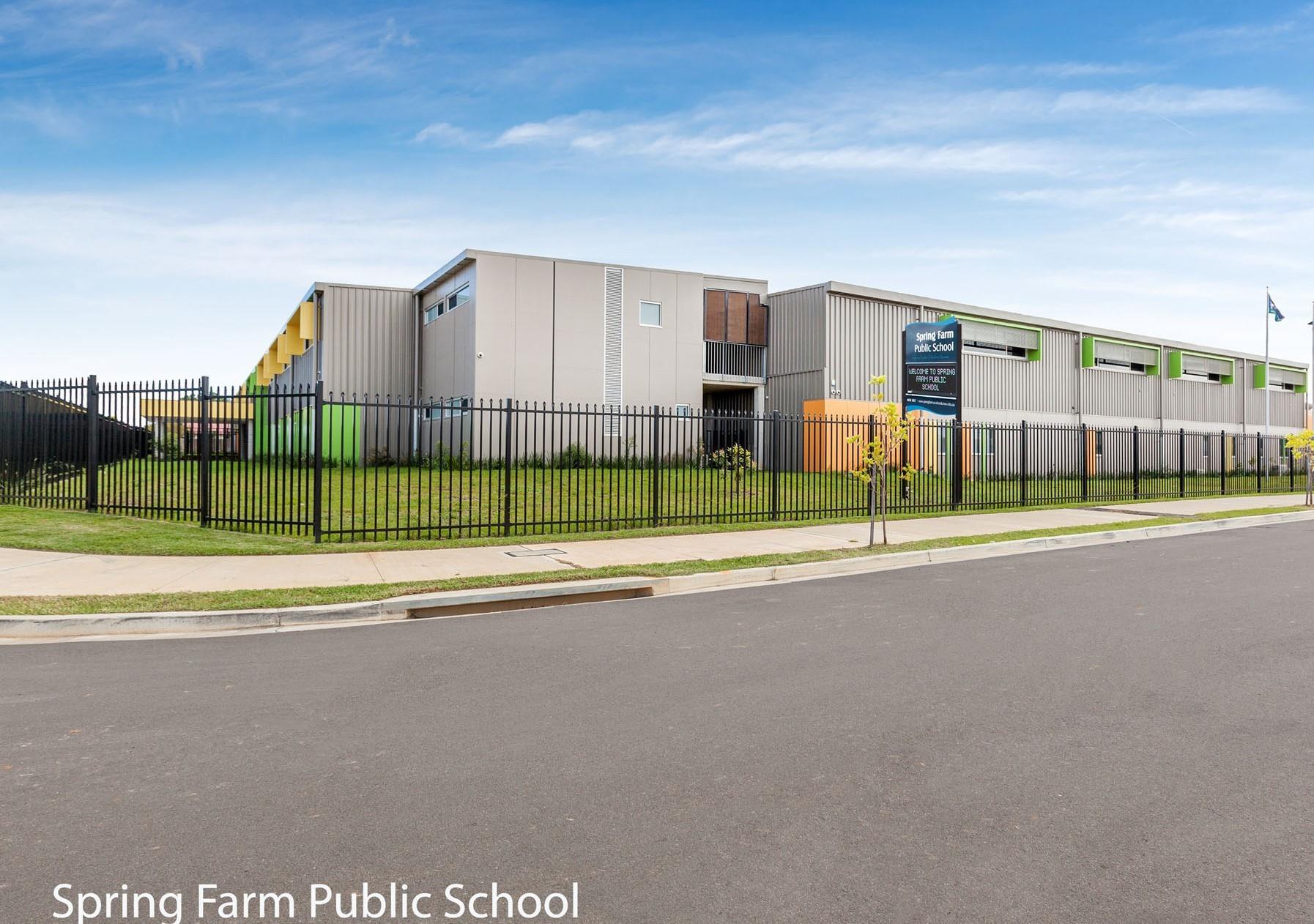 38 Kale Rd, Spring Farm, NSW 2570