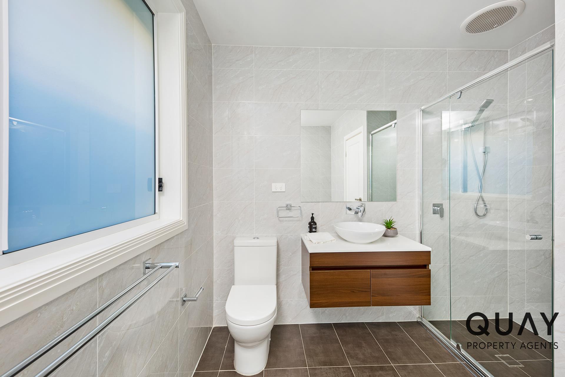 38 Kale Rd, Spring Farm, NSW 2570