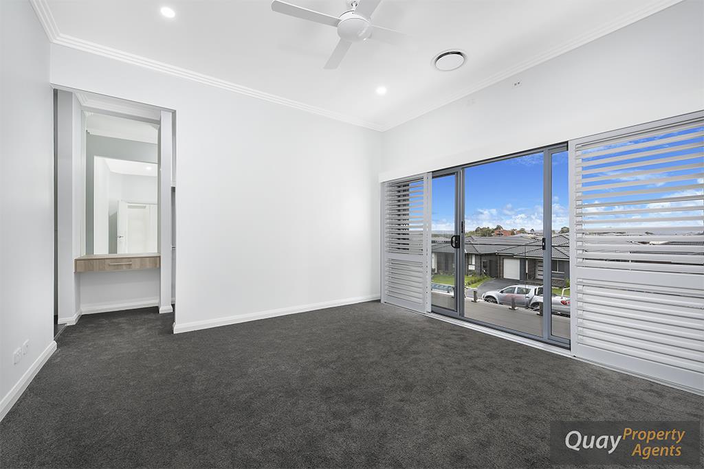 7 Cumberland Rd, Gregory Hills, NSW 2557