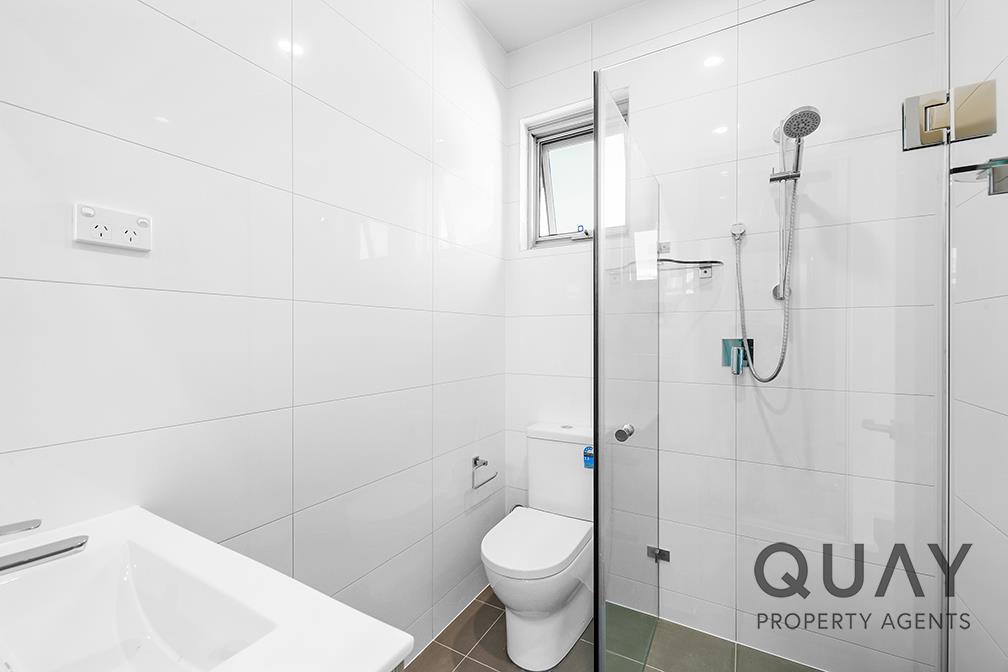 42-44 Lawrence St, Peakhurst, NSW 2210