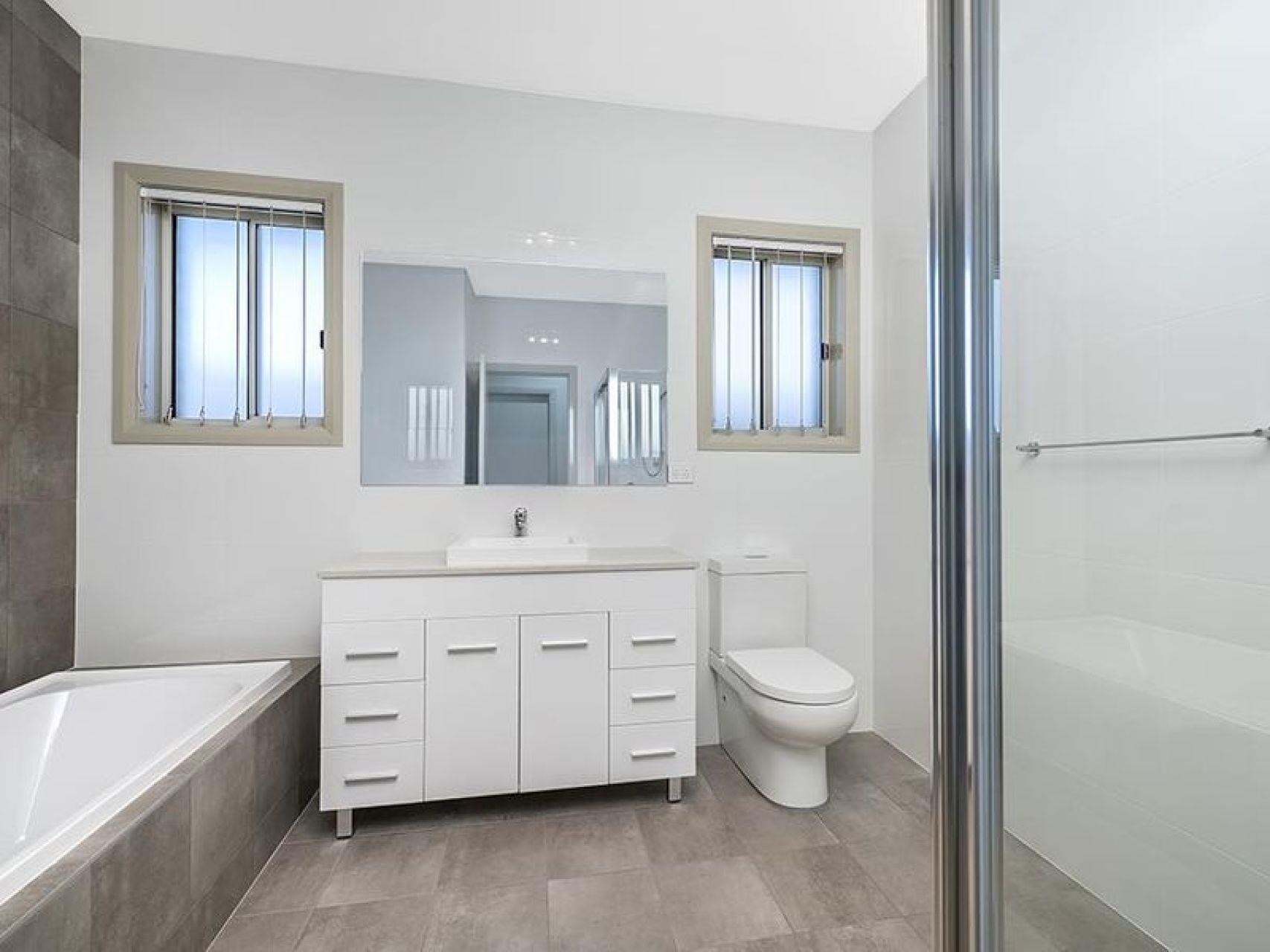 72B Donovan Bvd, Gregory Hills, NSW 2557