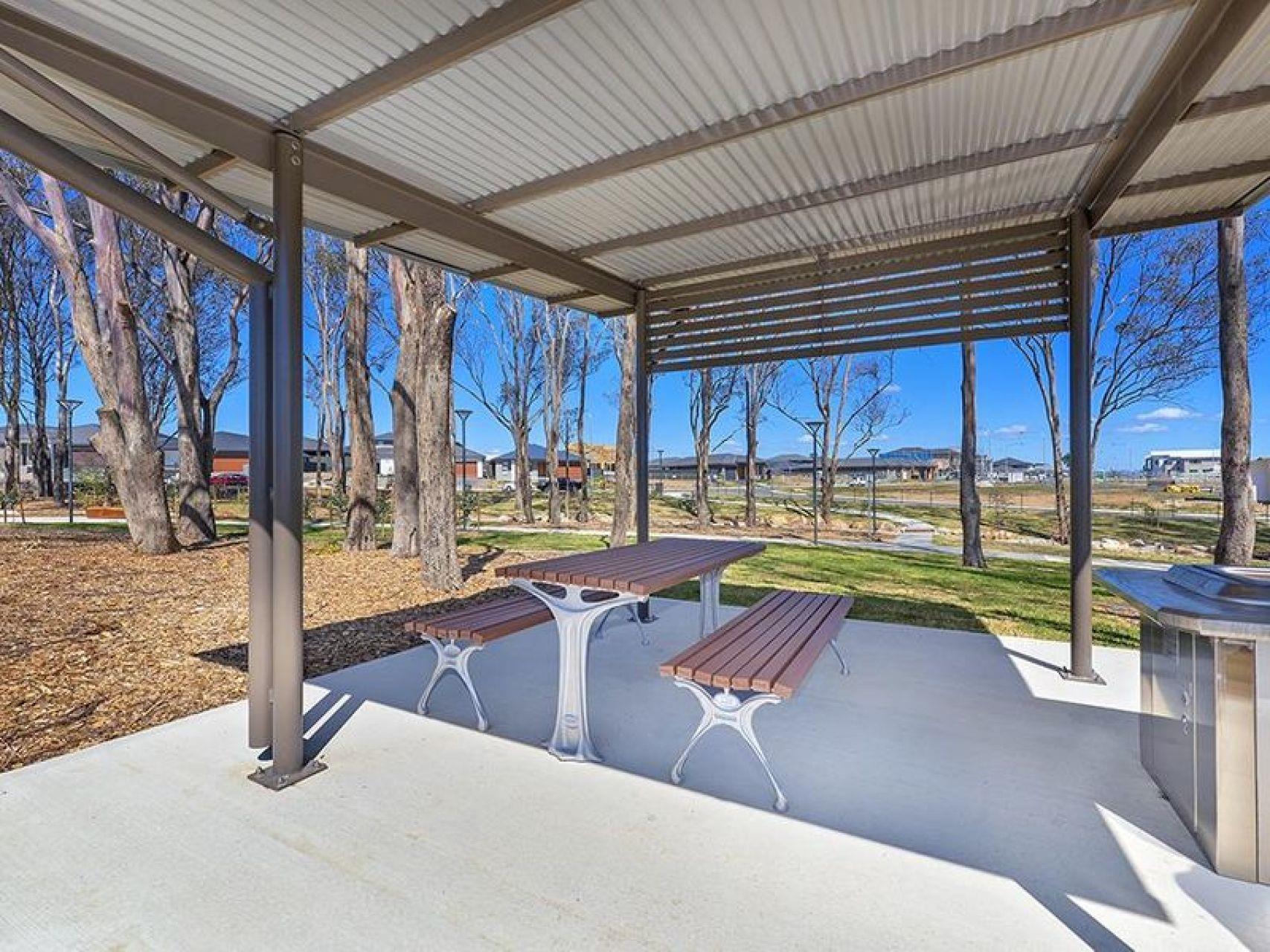 72B Donovan Bvd, Gregory Hills, NSW 2557