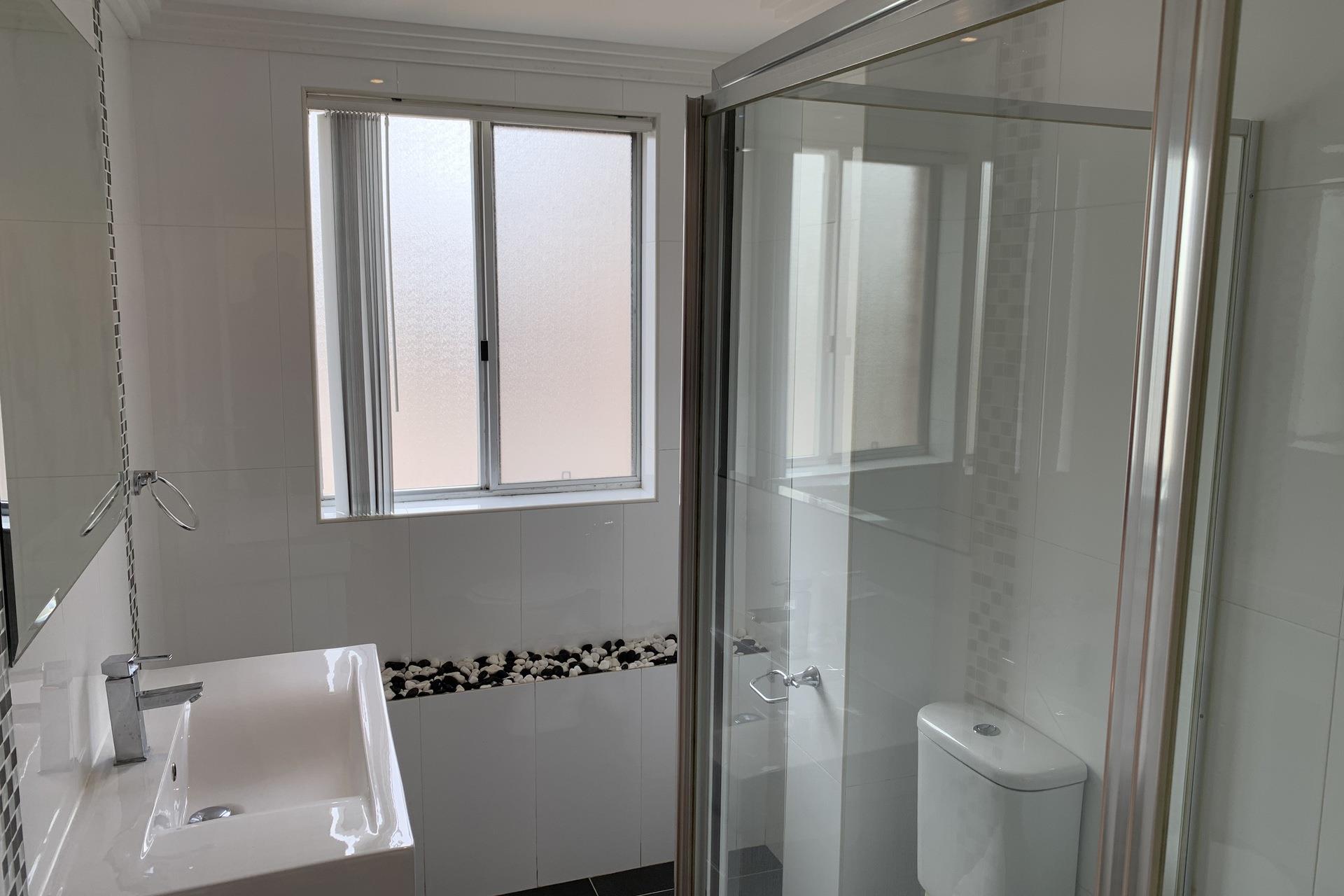 1/2 Beale St, Liverpool, NSW 2170