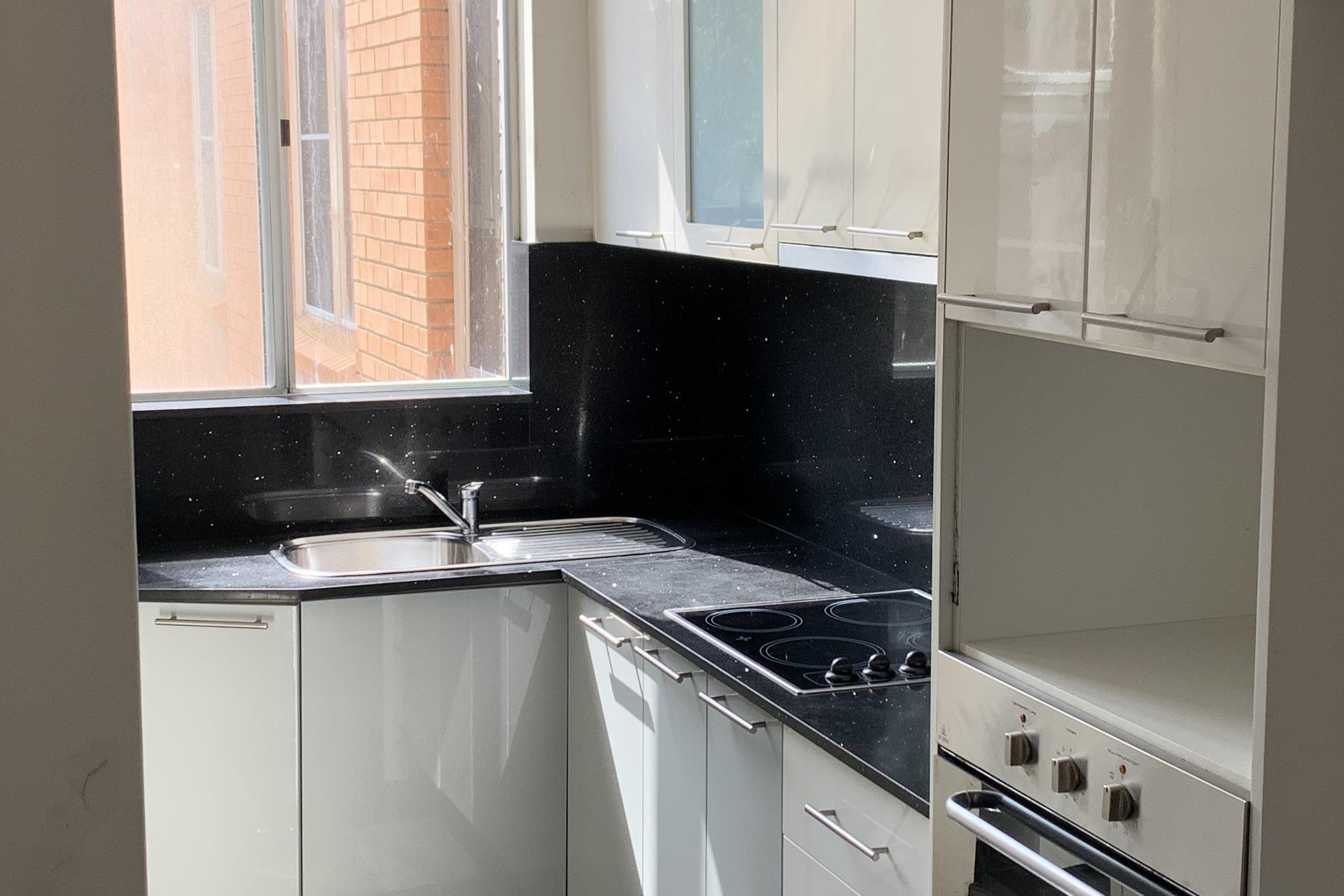 1/2 Beale St, Liverpool, NSW 2170