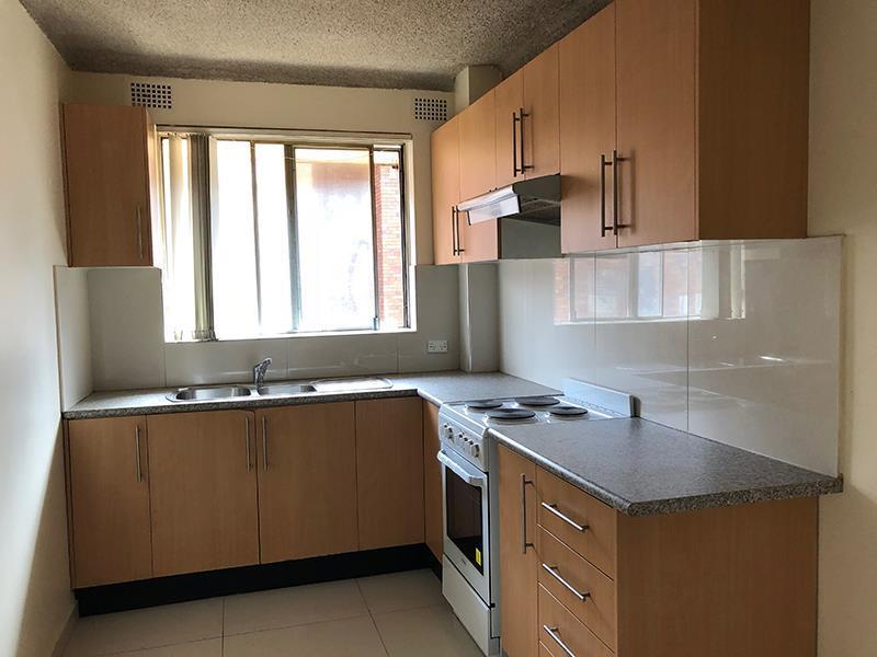 10/8 Ruby St, Carramar, NSW 2163