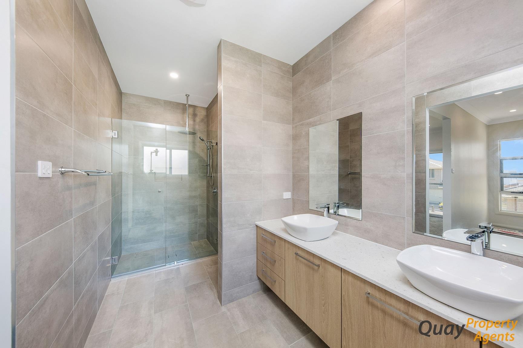 5 Cumberland St, Gregory Hills, NSW 2557