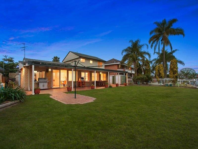 35 James Cook Island Ave, Sylvania Waters, NSW 2224