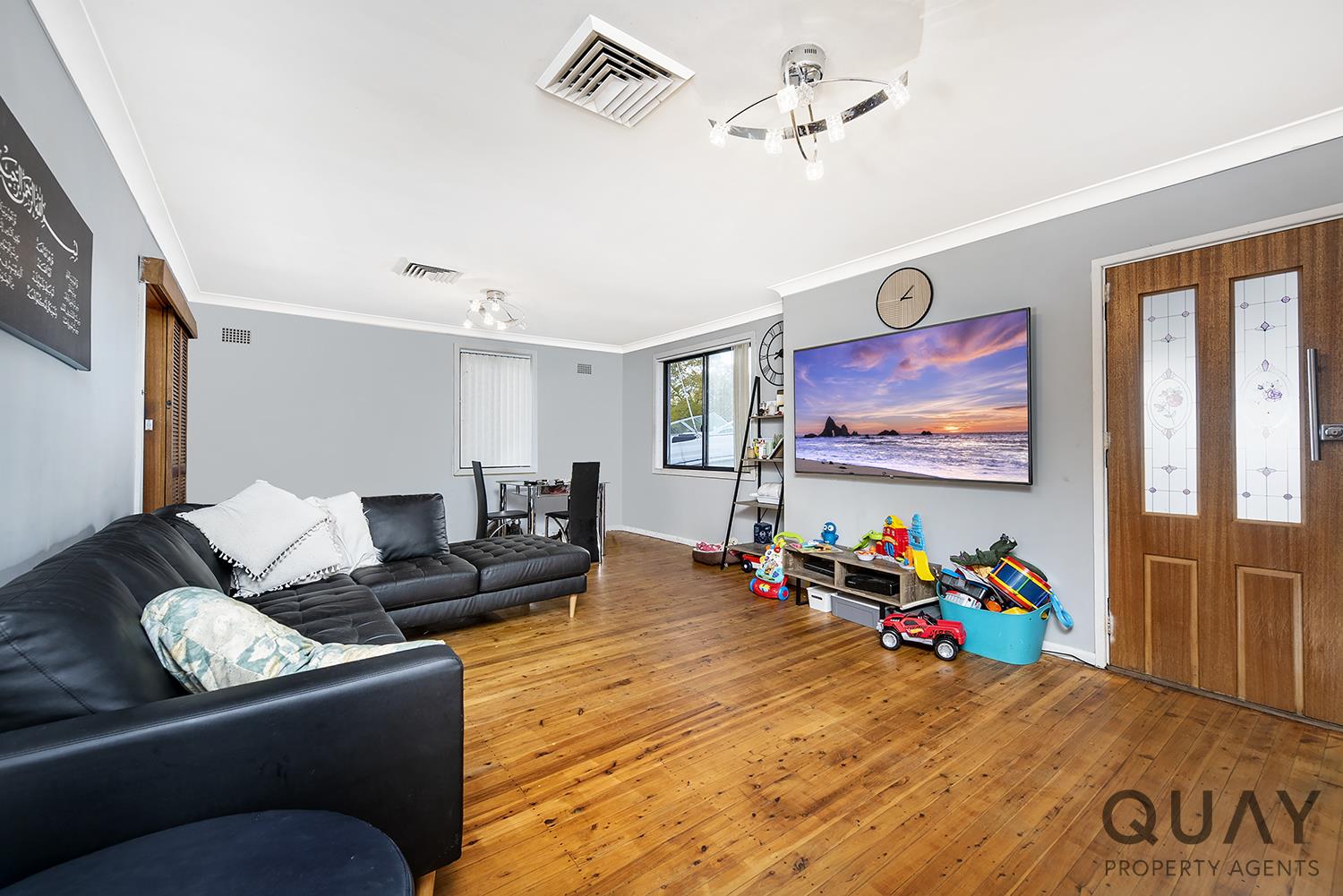 160 Maxwells Ave, Sadleir, NSW 2168