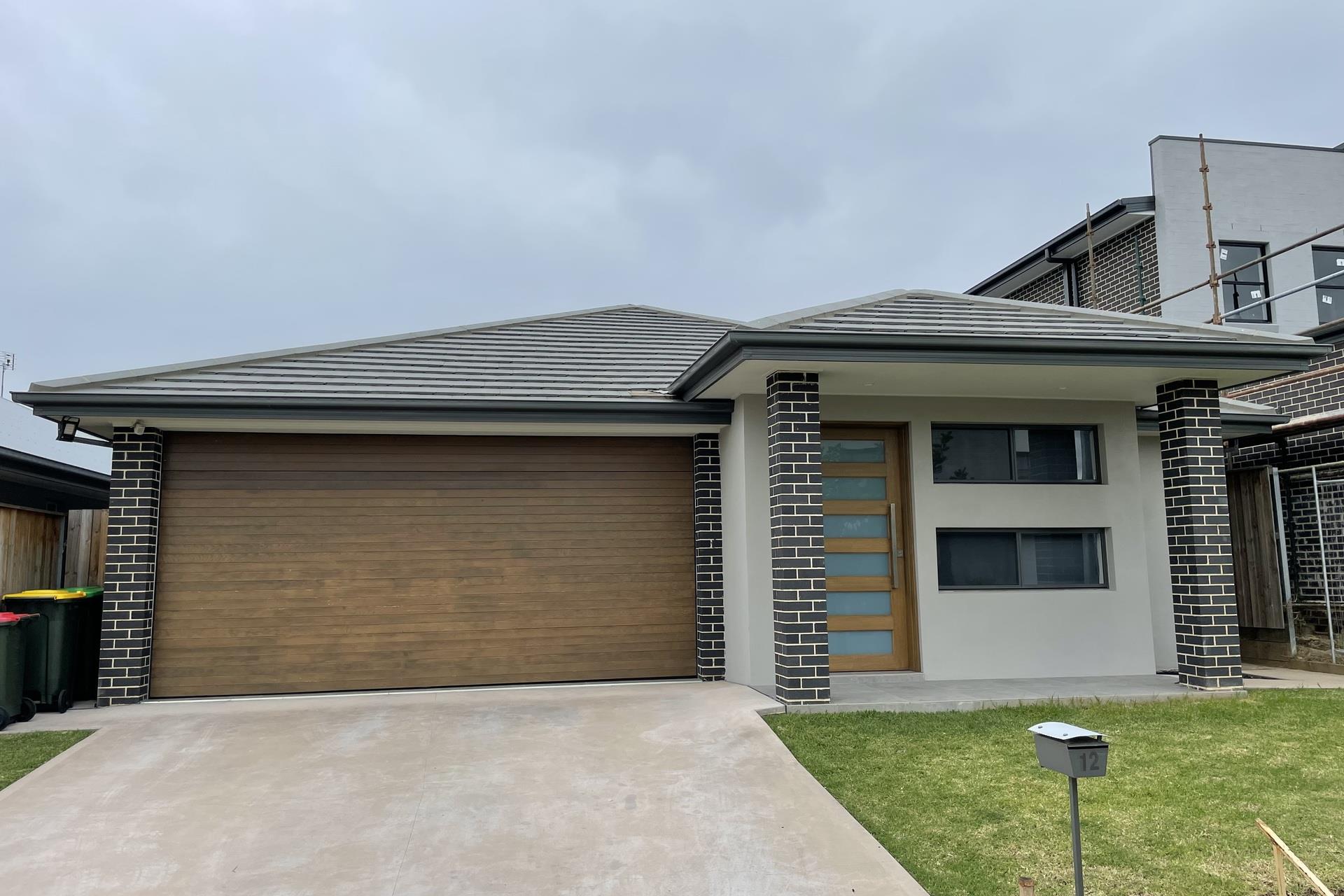12 Meale Ave, Gledswood Hills, NSW 2557