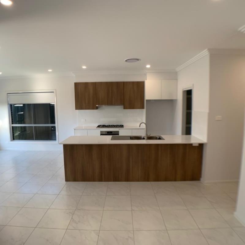 13 Golden Wattle Ave, Gregory Hills, NSW 2557