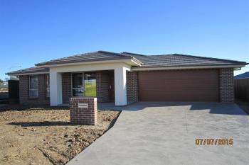 3 Auld St, Elderslie, NSW 2570