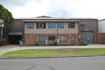 8 Doyle Ave, Unanderra, NSW 2526