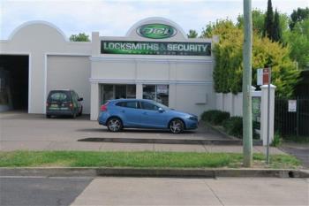 207 Byng St, Orange, NSW 2800