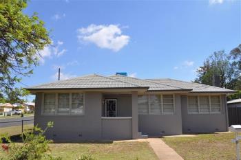 10 Bathurst St, Forbes, NSW 2871