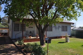 4 Woods St, Forbes, NSW 2871