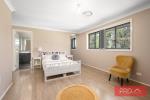 27 Chelsea Dr, Canley Heights, NSW 2166