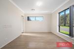 27 Chelsea Dr, Canley Heights, NSW 2166